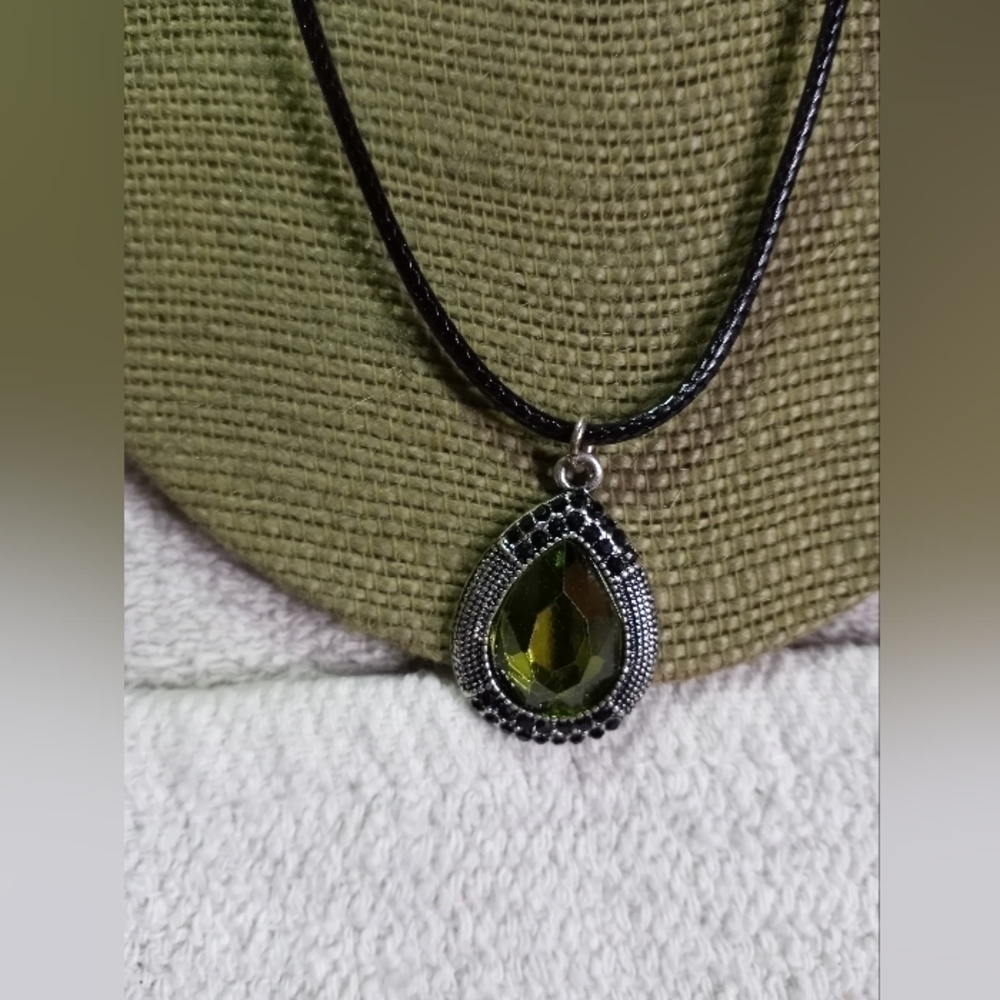 Silvertone Green stone black crystals black cord necklace